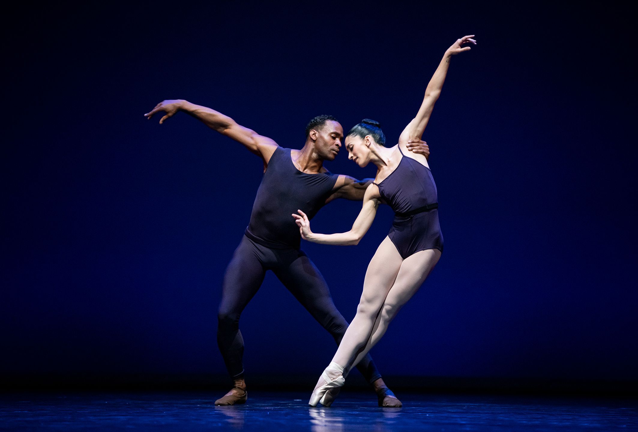 Ballett am Rhein in Christopher Wheeldon's <i>Polyphonia</i> &copy; Bettina Stöß