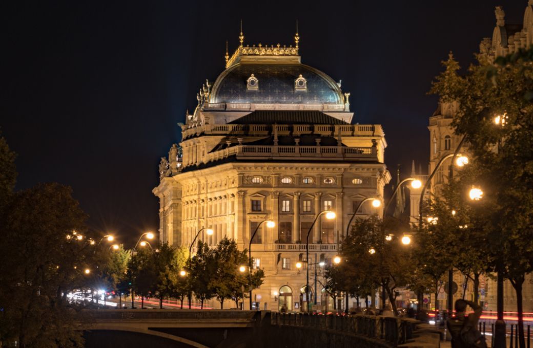 The Prague National Theatre © Wikimedia Commons