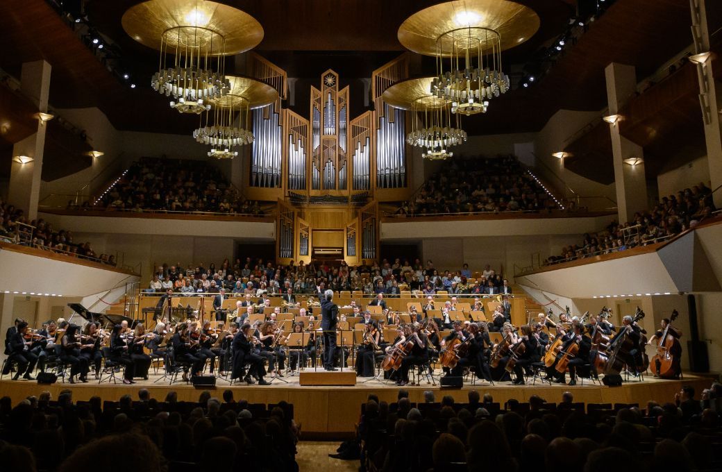 Edward Gardner al frente de la London Philharmonic Orchestra en el Auditorio Nacional &copy; Rafa Martín | Ibermúsica