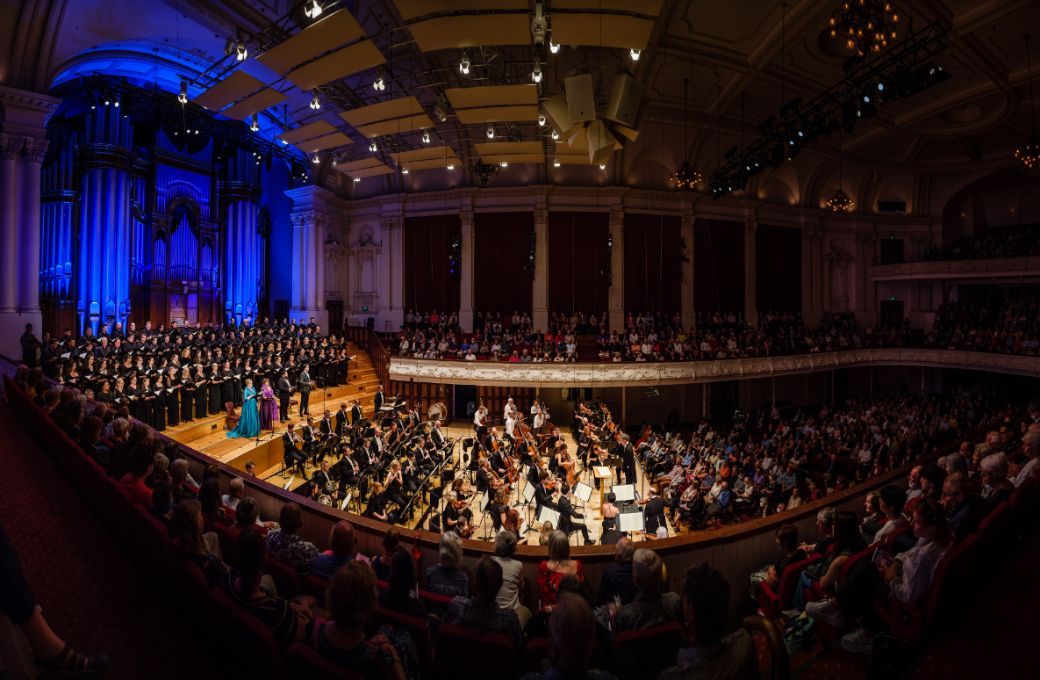 The Auckland Philharmonia and combined choirs perform Beethoven's Ninth Symphony &copy; Adrian Malloch