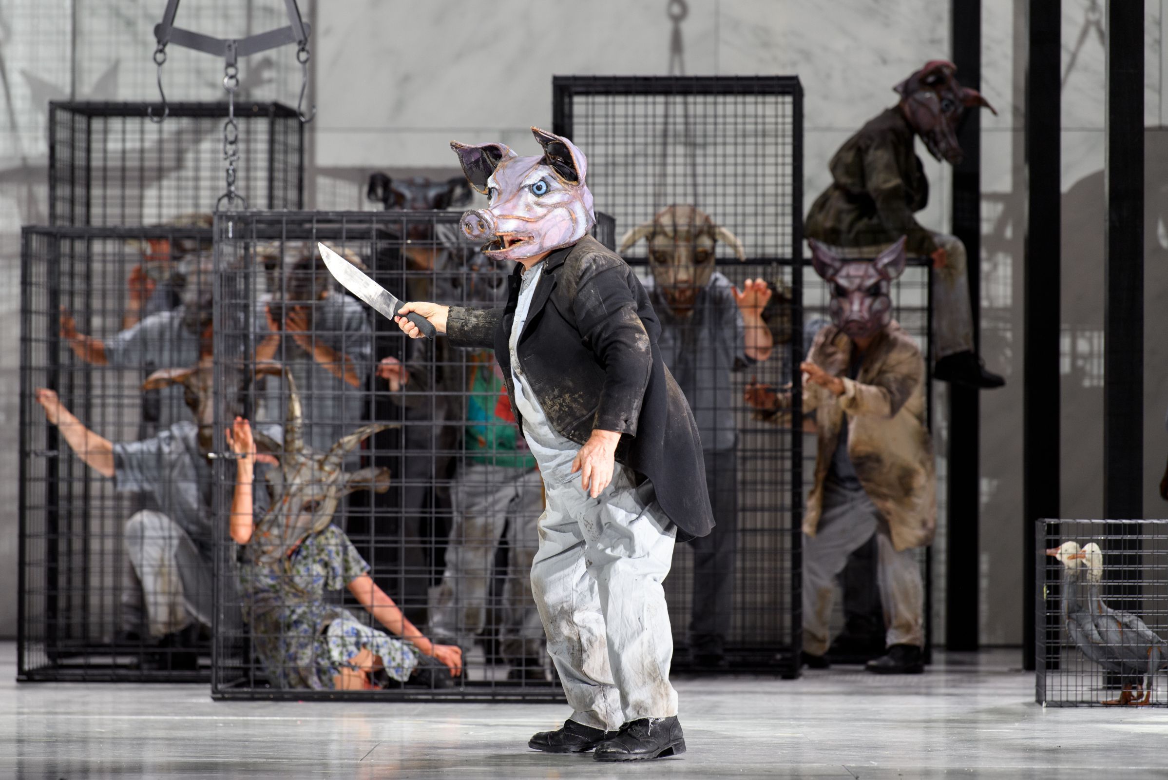 <i>Animal Farm</i> &copy; Ruth Waltz | Dutch National Opera