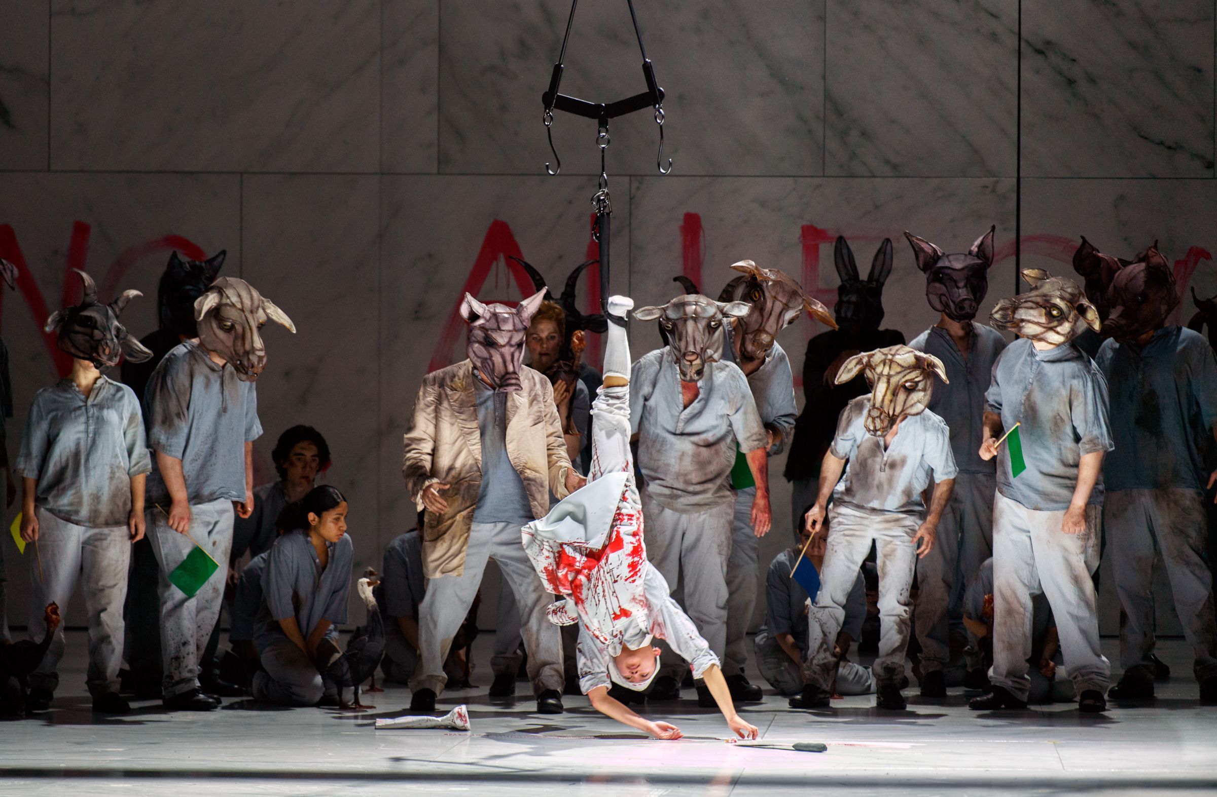 <i>Animal Farm</i> &copy; Ruth Waltz | Dutch National Opera