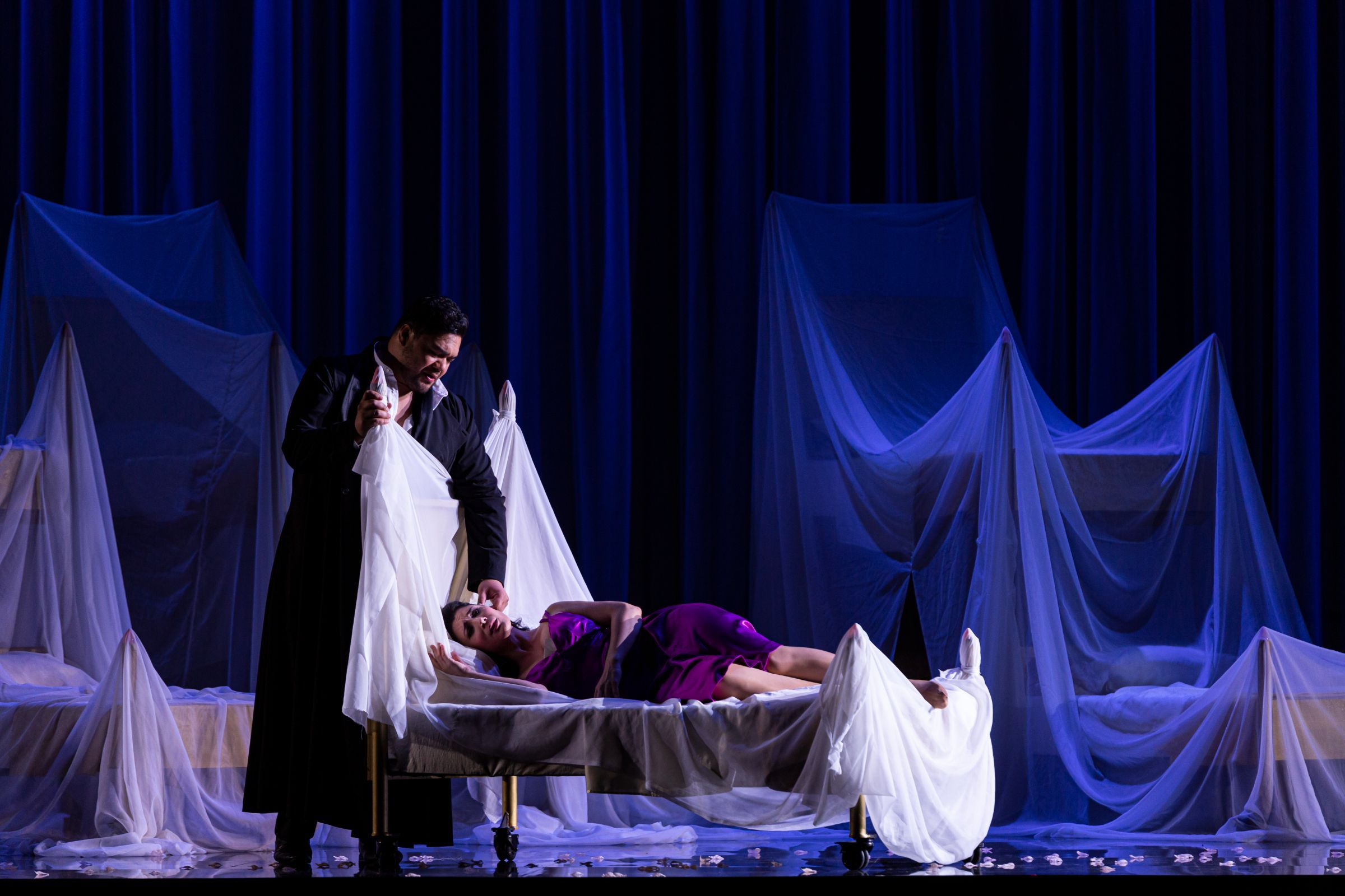 <i>La Favorite</i> à l'Opéra National de Bordeaux © Éric Bouloumié