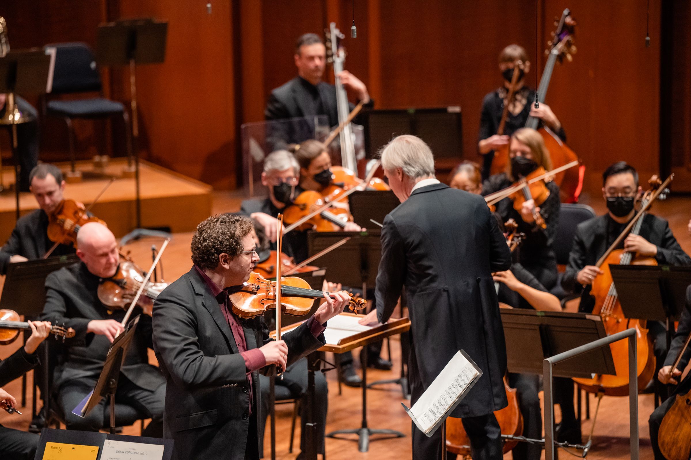 Noah Geller, David Robertson and the Seattle Symphony &copy; Brandon Patoc