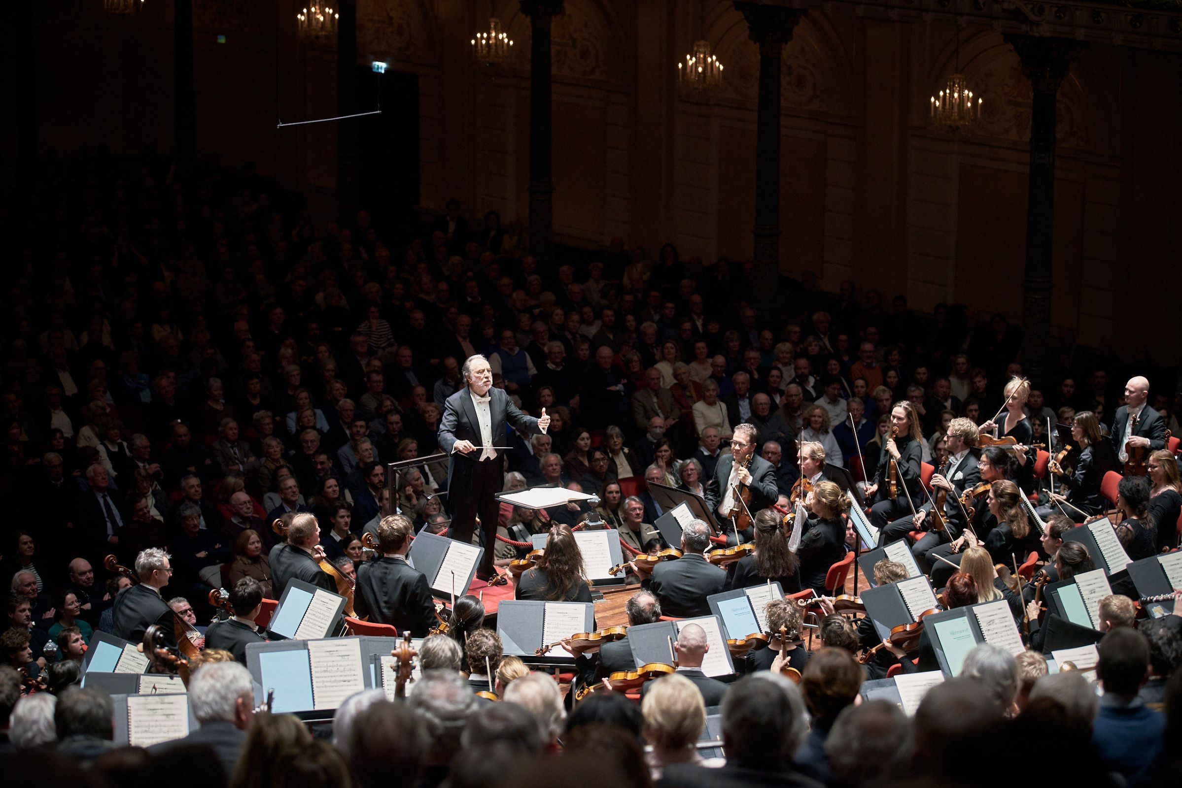 Riccardo Chailly conducts the Royal Concertgebouw Orchestra &copy; Eduardus Lee