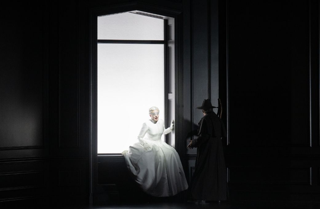 Anna Danik (Erda) und Tomasz Konieczny (Der Wanderer) &copy; Monika Rittershaus