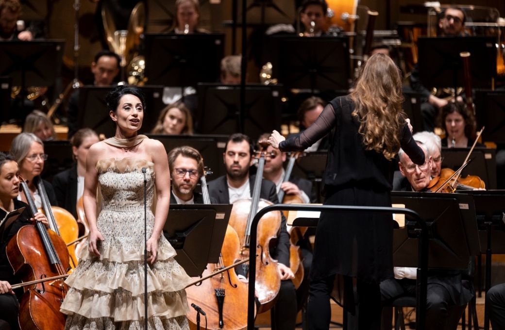 Aphrodite Patoulidou, Barbara Hannigan et le LSO &copy; Bj&ouml;rn Comhaire