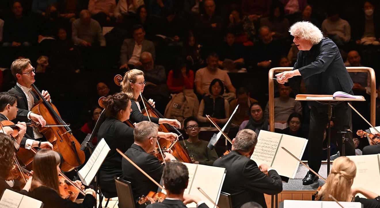 The LSO and Sir Simon Rattle &copy; Mark Allan