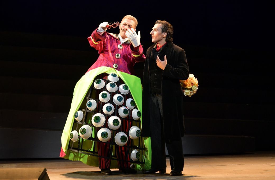 Egils Silins (Copp&eacute;lius) and Leonardo Capalbo (Hoffmann) &copy; Masahiko Terashi