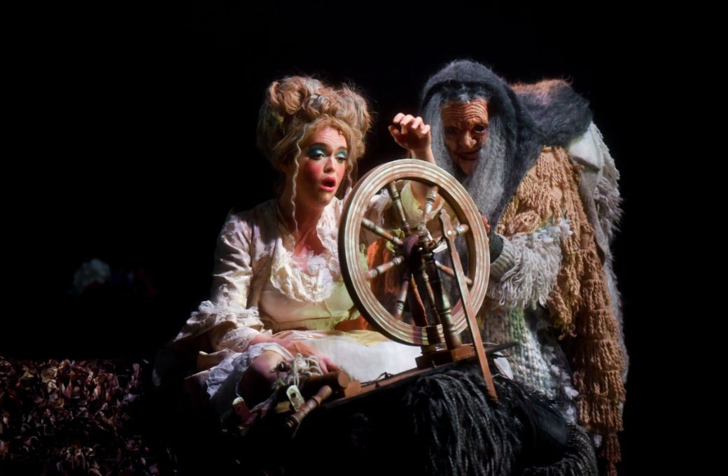 Lylis O'Hara (Princess) and Zixin Tang (The Old Woman) © Chris Christodoulou