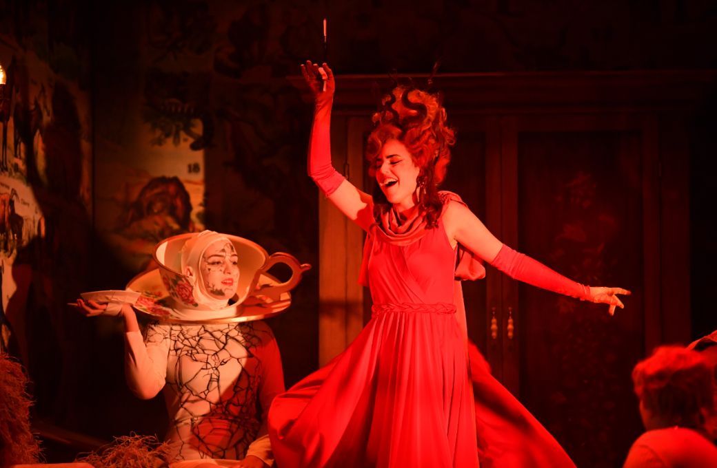 Anastasia Koorn (China Cup) and Sofia Kirwan-Baez (Fire) in <i>L'Enfant et les sortil&egrave;ges</i> &copy; Chris Christodoulou