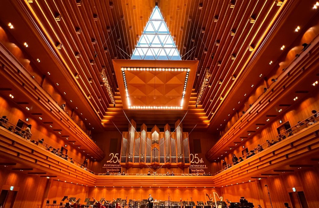 Tokyo Opera City Concert Hall © Bachtrack Ltd | David Karlin