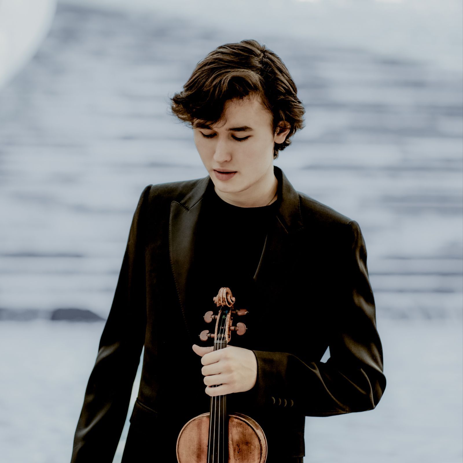 Daniel Lozakovich © Lyodoh Kaneko | Deutsche Grammophon