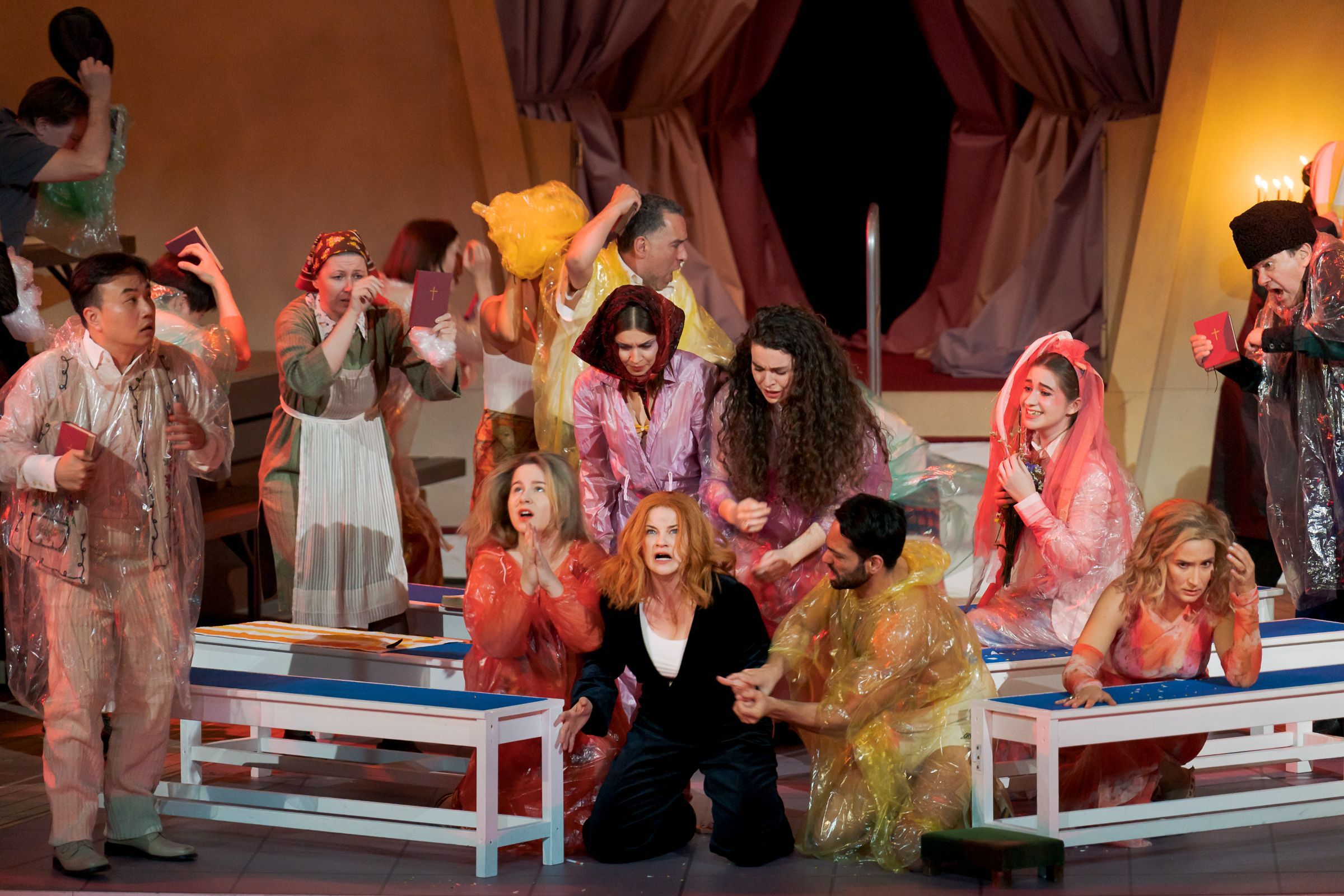 Marjukka Tepponen (Katja) und Mareike Jankowski (Varvara) &copy; Werner Kmetitsch