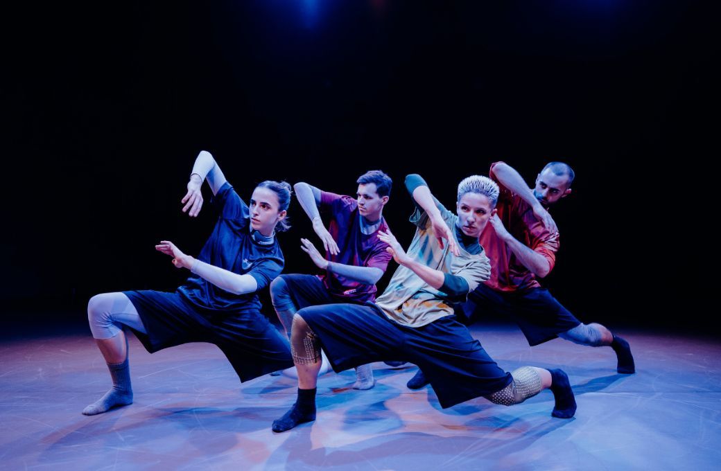 Tom Dale Dance Company in <i>Sub:version</i> &copy; Alice Underwood
