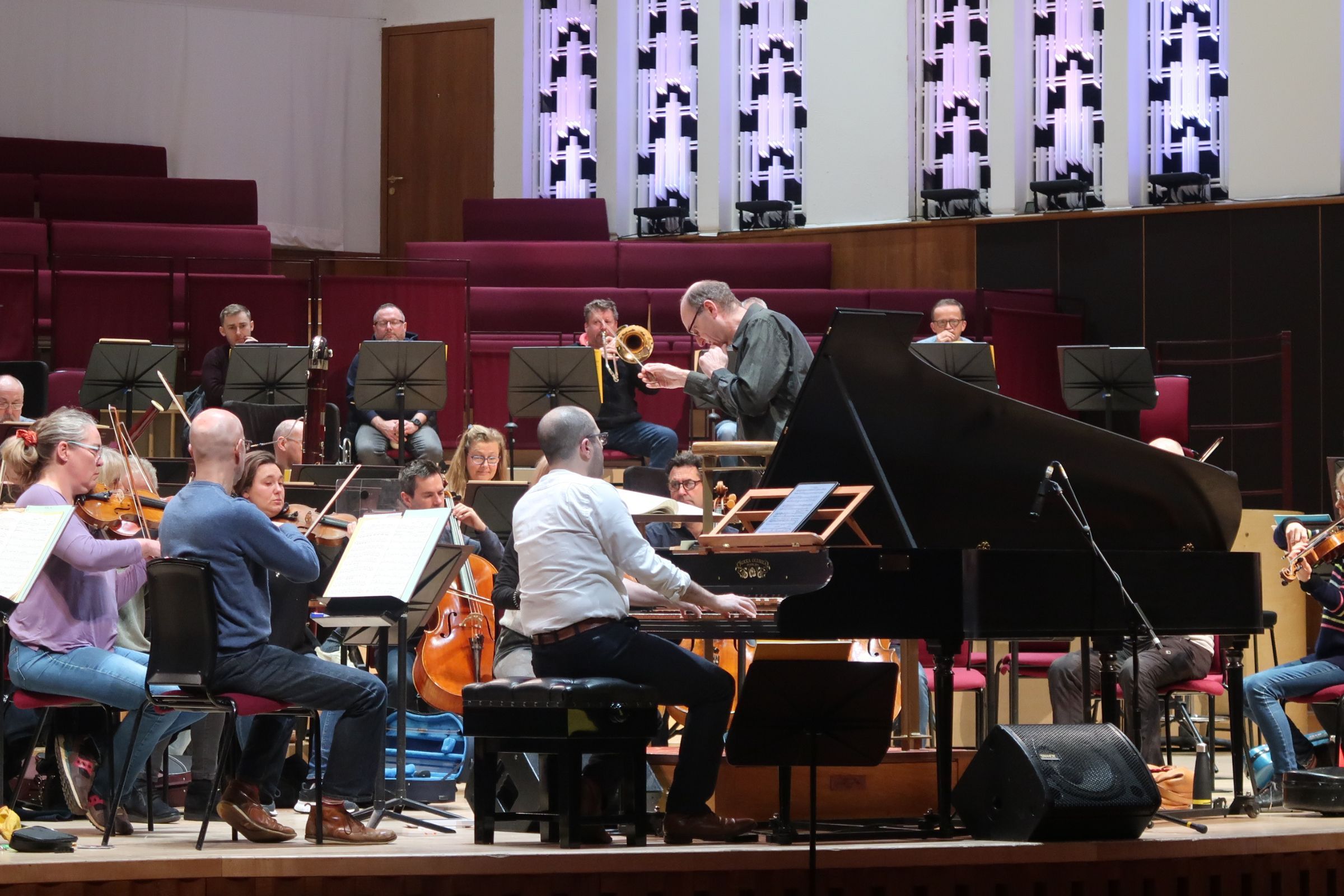 Mahan Esfahani, Andrew Manze and the RLPO in rehearsal &copy; Royal Liverpool Philharmonic Orchestra