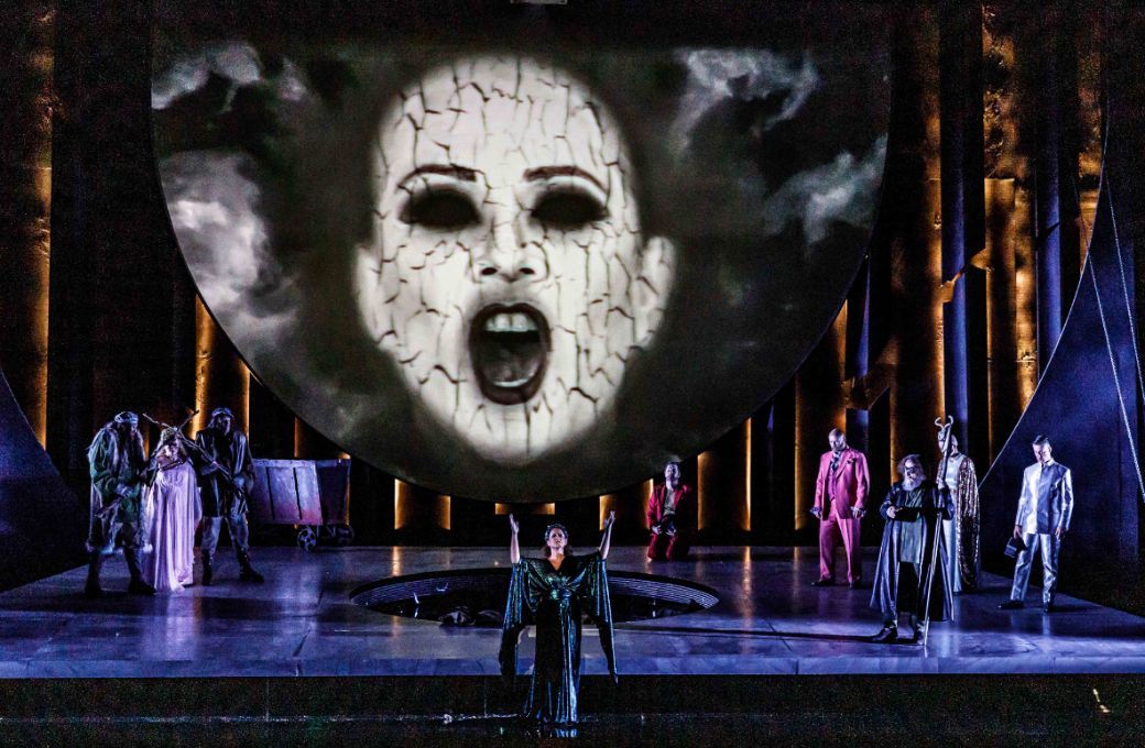 Deborah Humble (Erda) and the gods &copy; Robin Halls