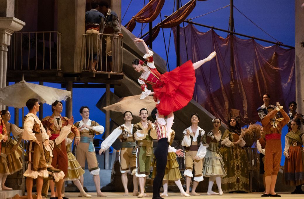 Ako Kondo and Chengwu Guo in <i>Don Quixote</i> &copy; Rainee Lantry