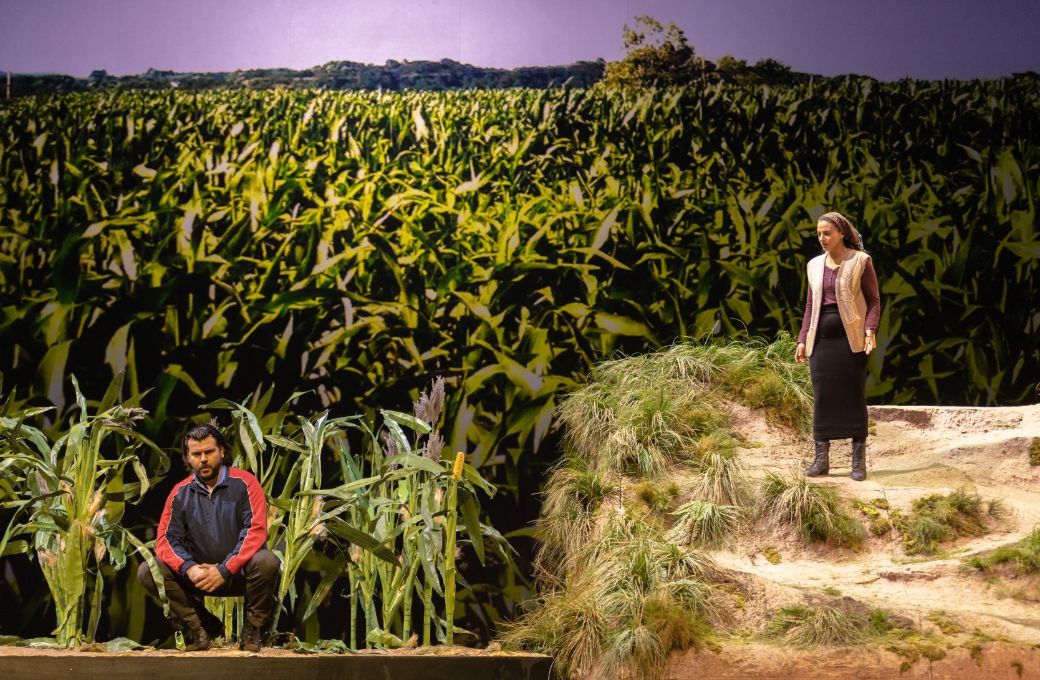 Kartal Karagedik (Haydar) and Rihab Chaieb (Meryem) &copy; Grand Théâtre de Genève | Gregory Batardon