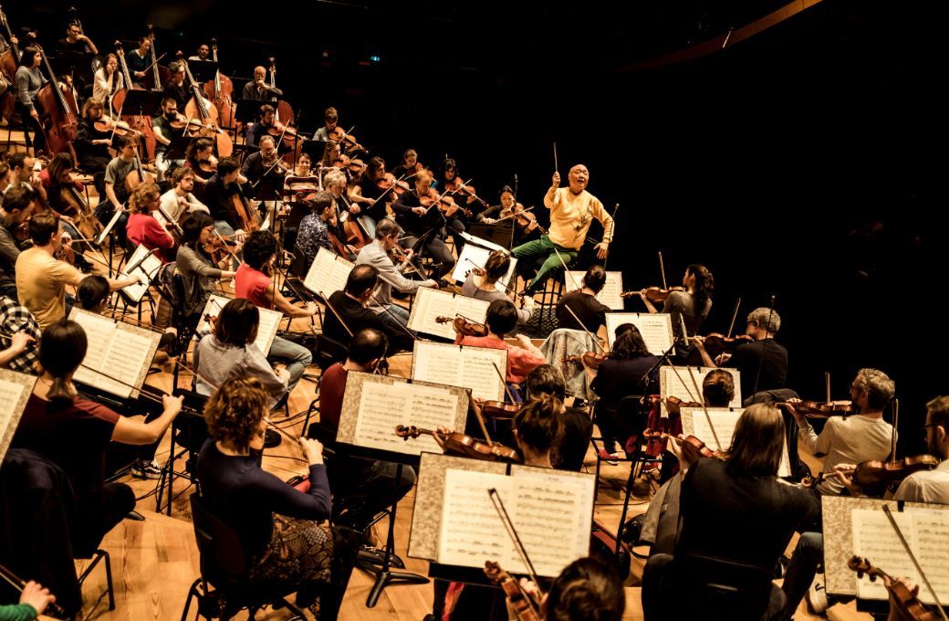 Xu Zhong en r&eacute;p&eacute;tition avec l'Orchestre de Paris &copy; Mathias Benguigui