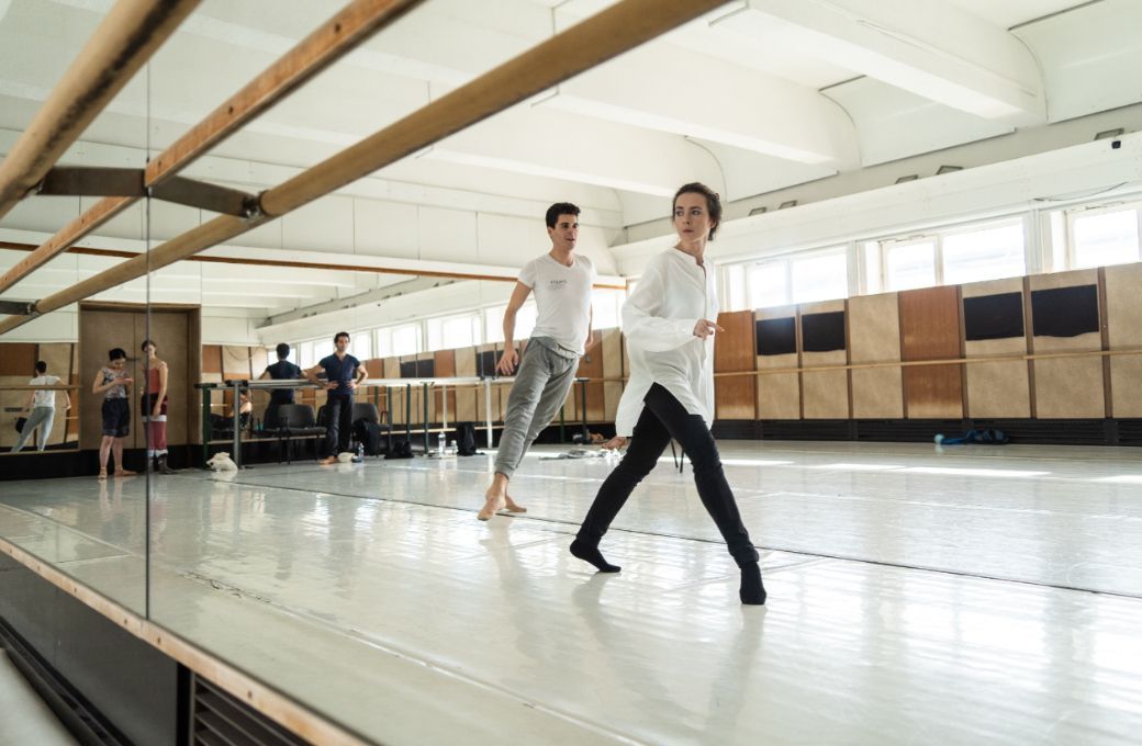 Anna Hop rehearsing Polish National Ballet © Adam Kozal