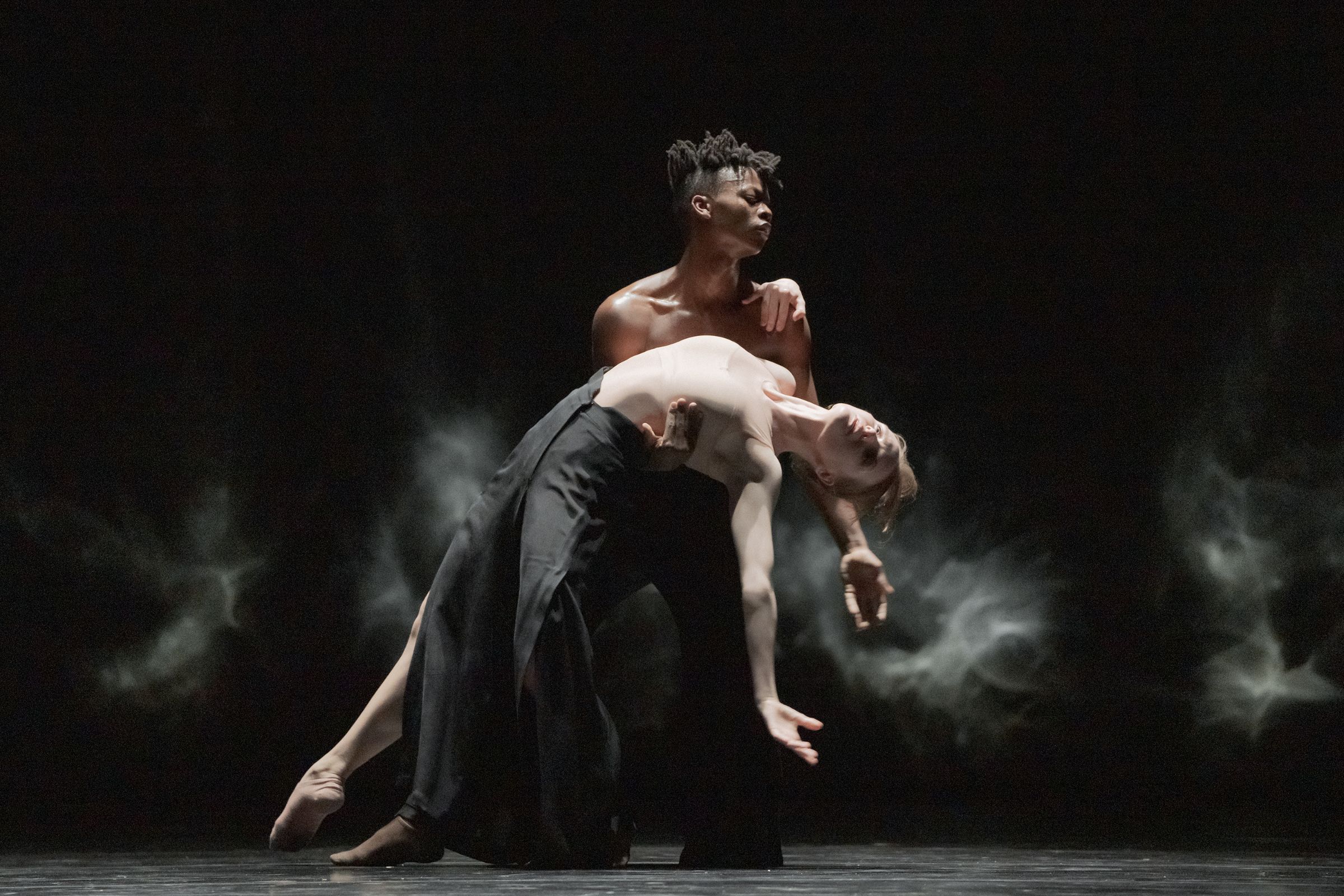 Hannah Galway and Siphesihle November in <i>Angels' Atlas</i> &copy; Karolina Kuras