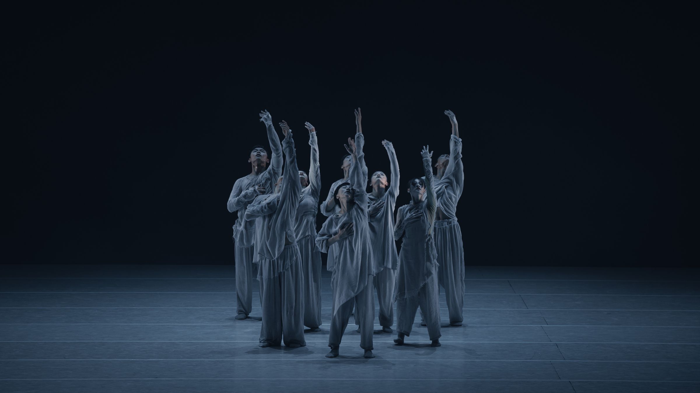 <i>From IN</i> de Xie Xin © HU Yifan