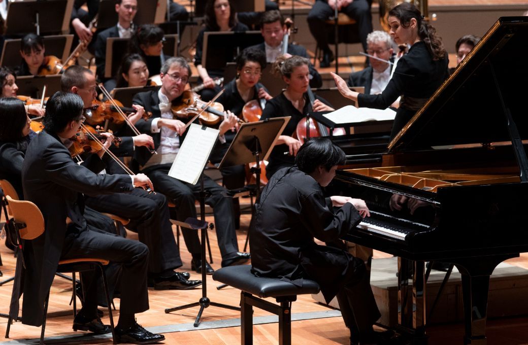 Mao Fujita und Oksana Lyniv mit dem DSO Berlin &copy; Kai Bienert