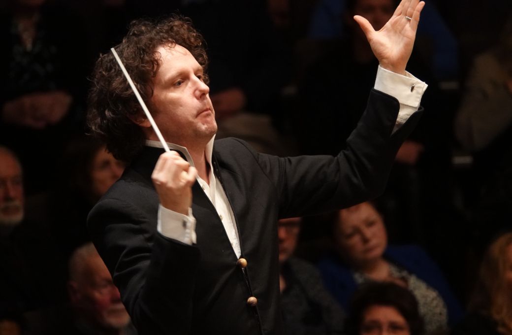 Nicholas Collon conducts the BBC Philharmonic &copy; BBC Philharmonic