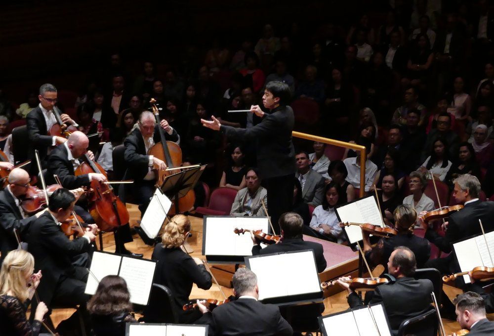 Tengku Irfan conducts © Tengku Irfan