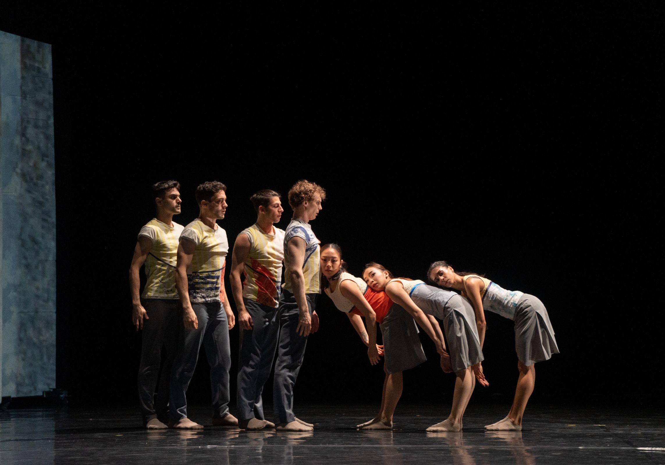 Opera Wrocławska Ballet in <i>Flight</i> &copy; Bartłomiej Dębicki/FRU Media