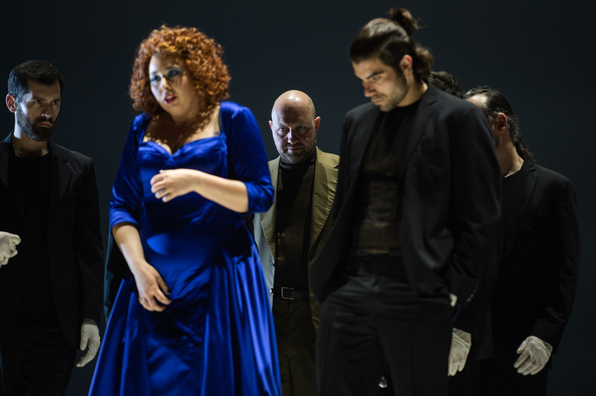 Szilvia Vörös (Judith) and Mikhail Petrenko (Bluebeard, in background) &copy; Opera di Roma | Fabrizio Sansoni