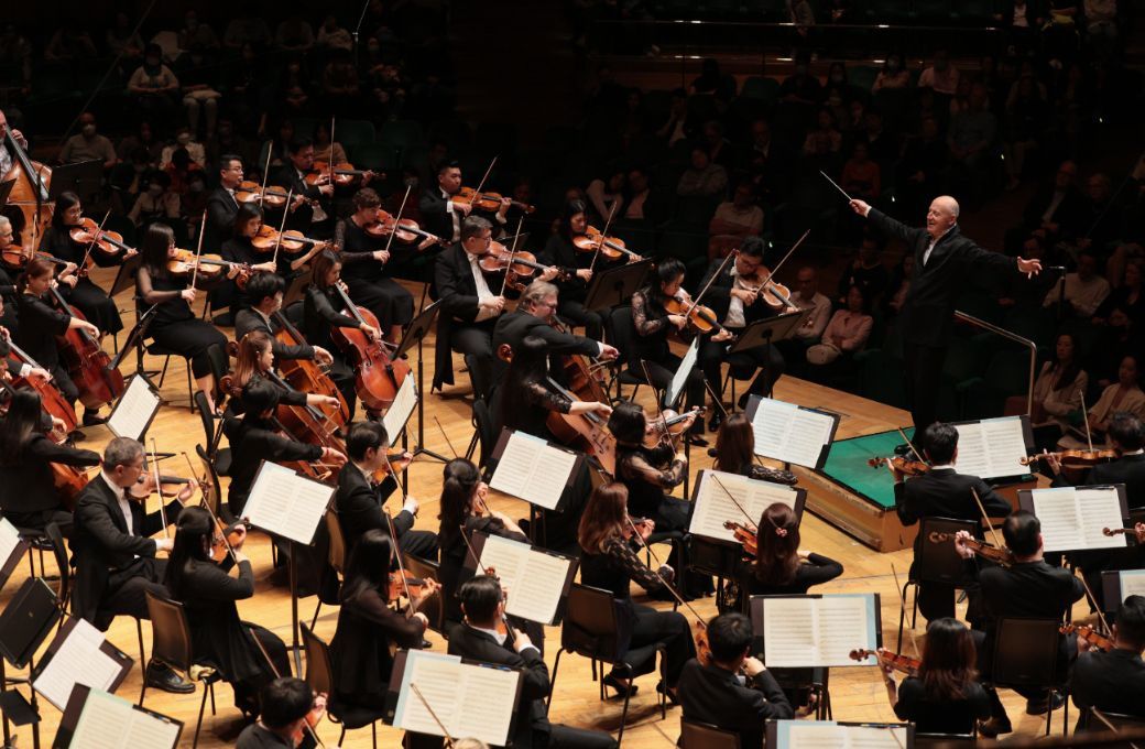 Paavo Järvi and the HK Phil © Keith Hiro | HK Phil