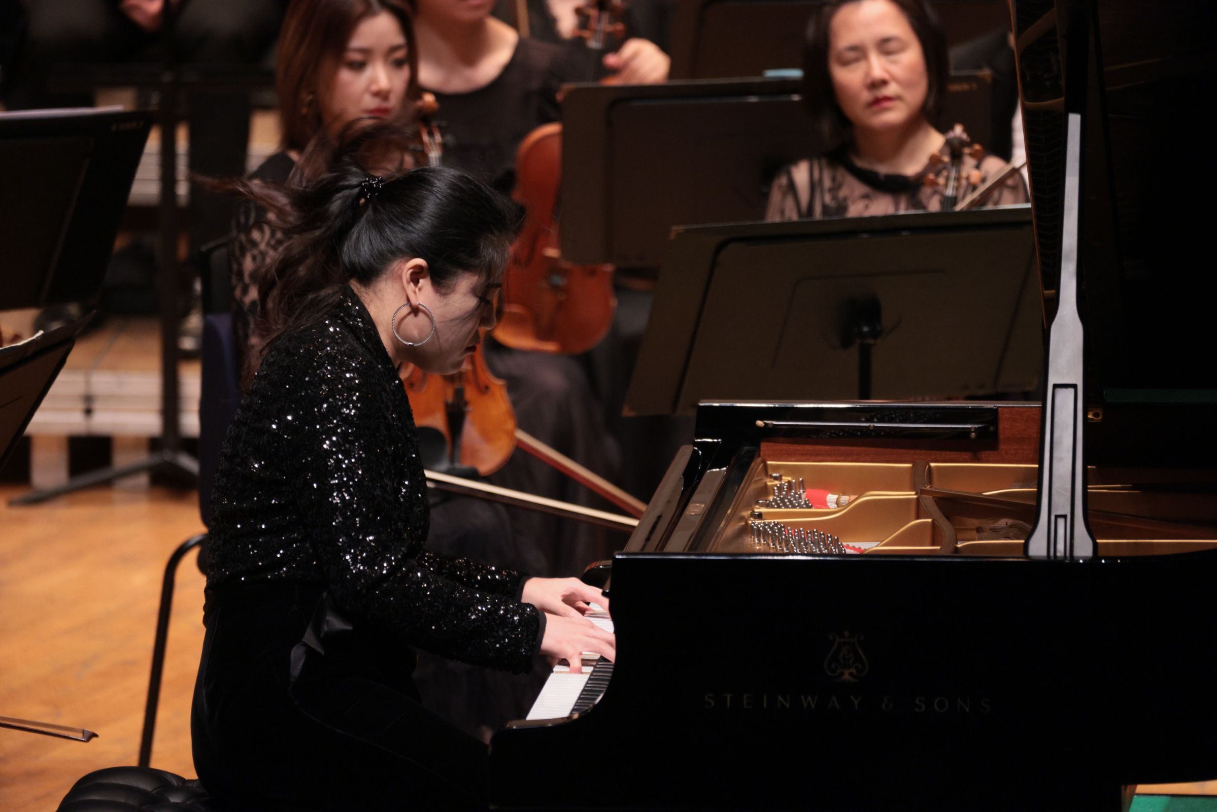 Zee Zee (Zuo Zhang) © Keith Hiro | HK Phil