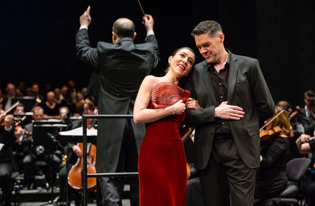 Sandra Hanaoui (Ellen) and Edgardo Rocha (G&eacute;rald) &copy; Toni Suter