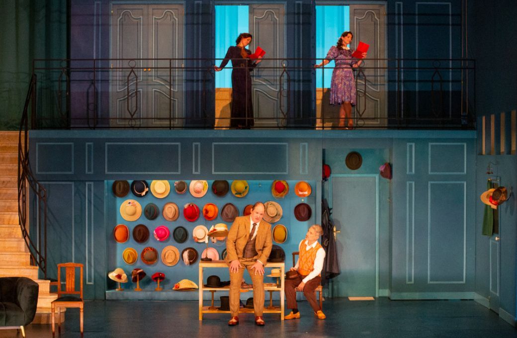 <i>Ô mon bel inconnu</i> dans la mise en scène d'Emeline Bayart &copy; Marie Pétry