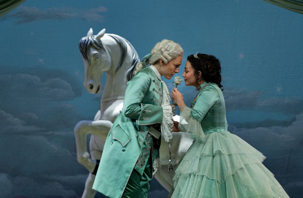 A Dance to the Music of Time: Der Rosenkavalier returns to Dutch - A Dance To The Music Of Time'' Streaming