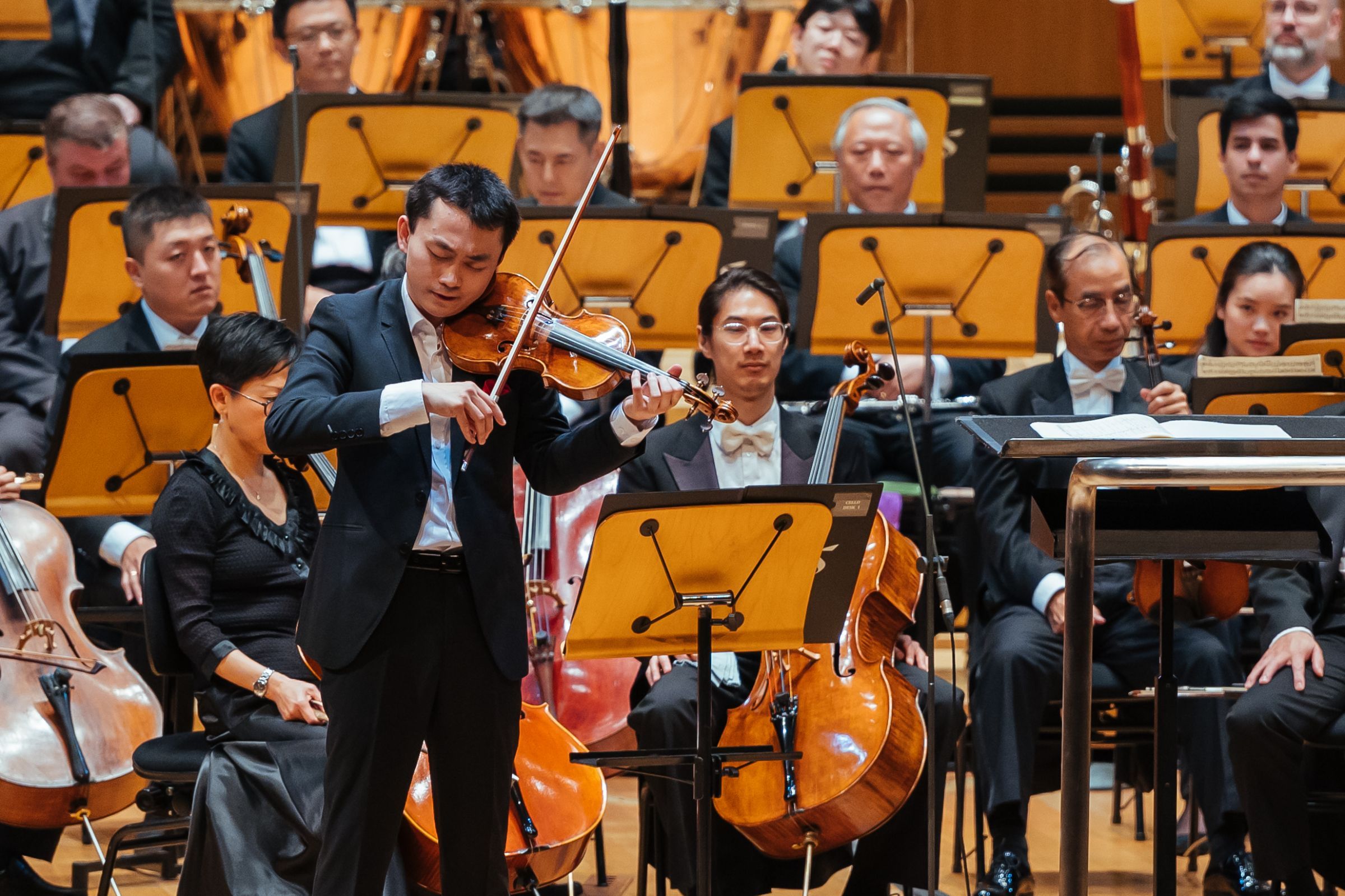 Ziyu He and the Singapore Symphony Orchestra © Nathaniel Lim | Singapore Symphony Orchestra