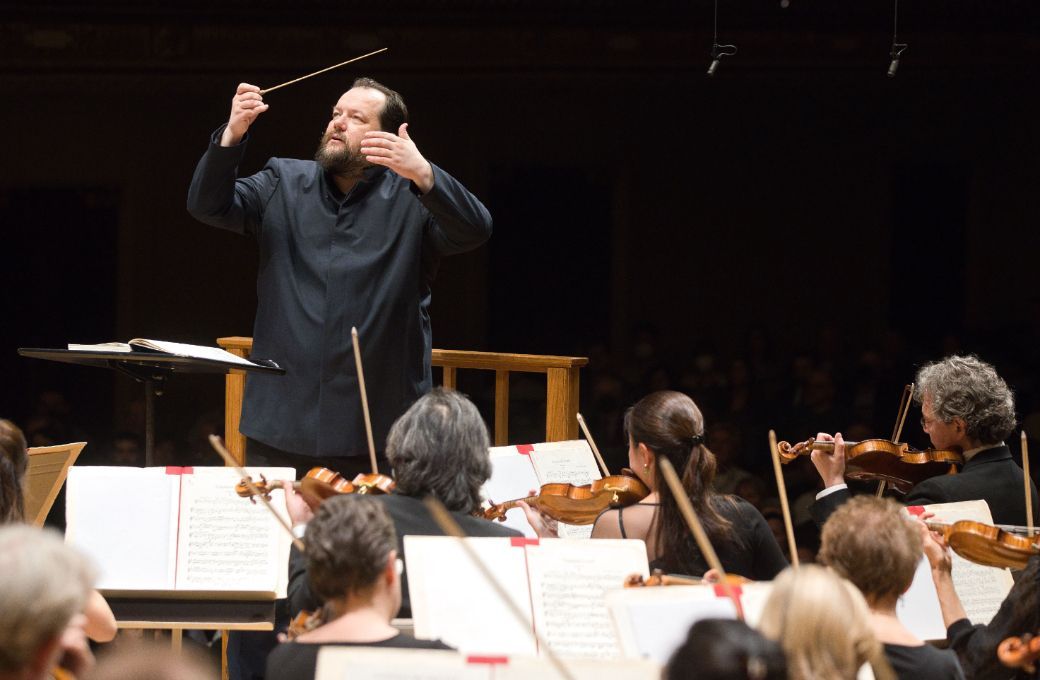 Andris Nelsons conducts the Boston Symphony © Hilary Scott