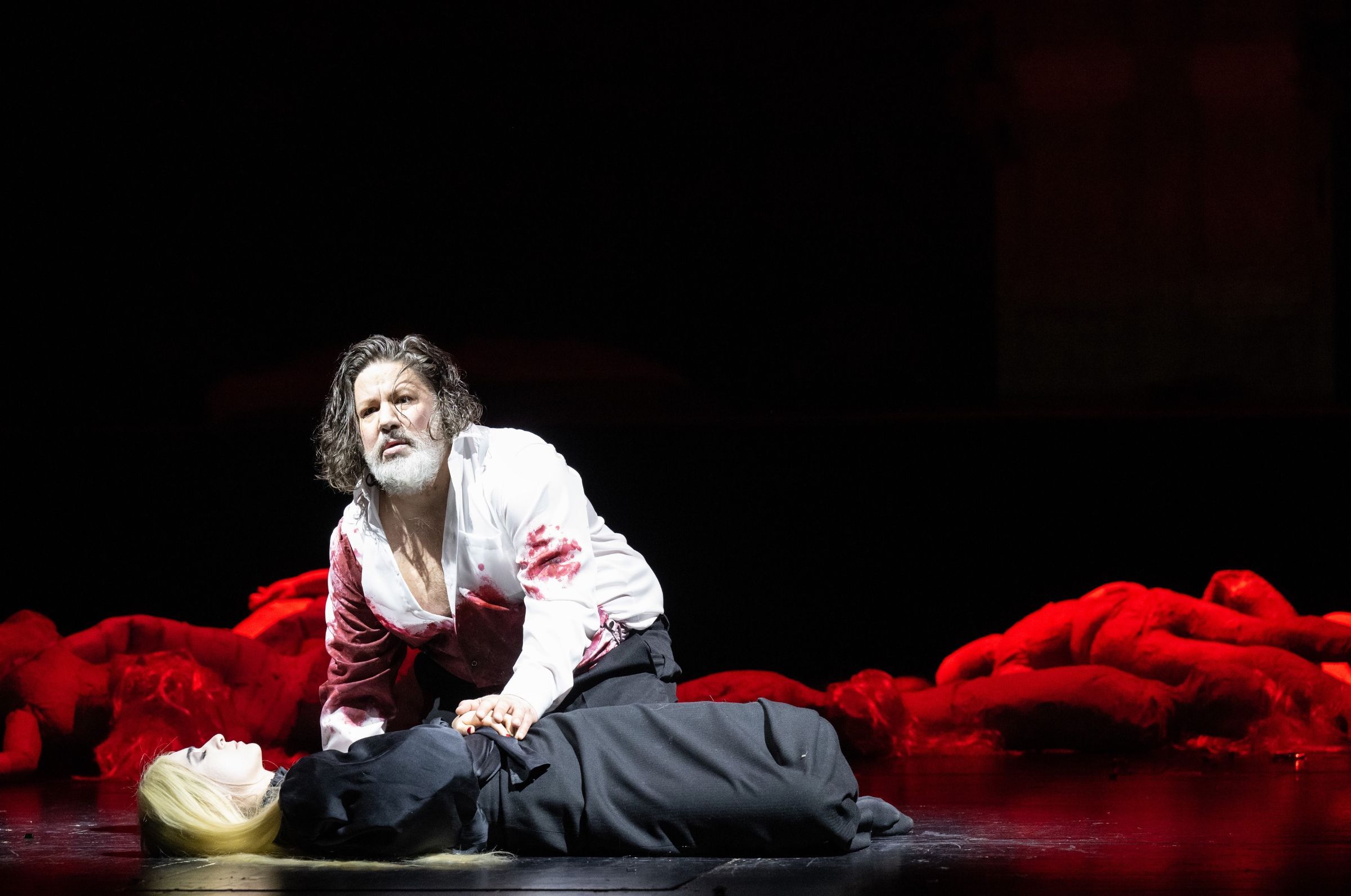 Mara Guseynova (Marie) and Corby Welch (Paul) &copy; Sandra Then