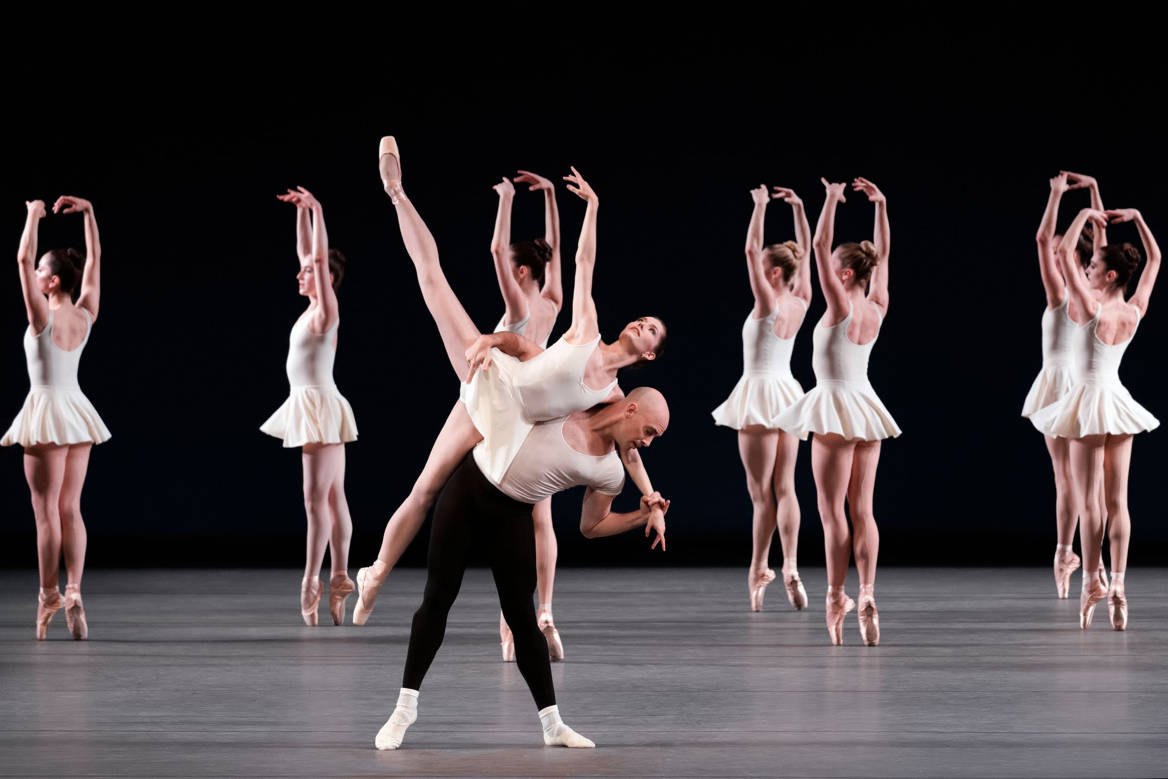 Unity Phelan and Tyler Angle with NYCB in <i>Concerto Barocco</i> © Erin Baiano