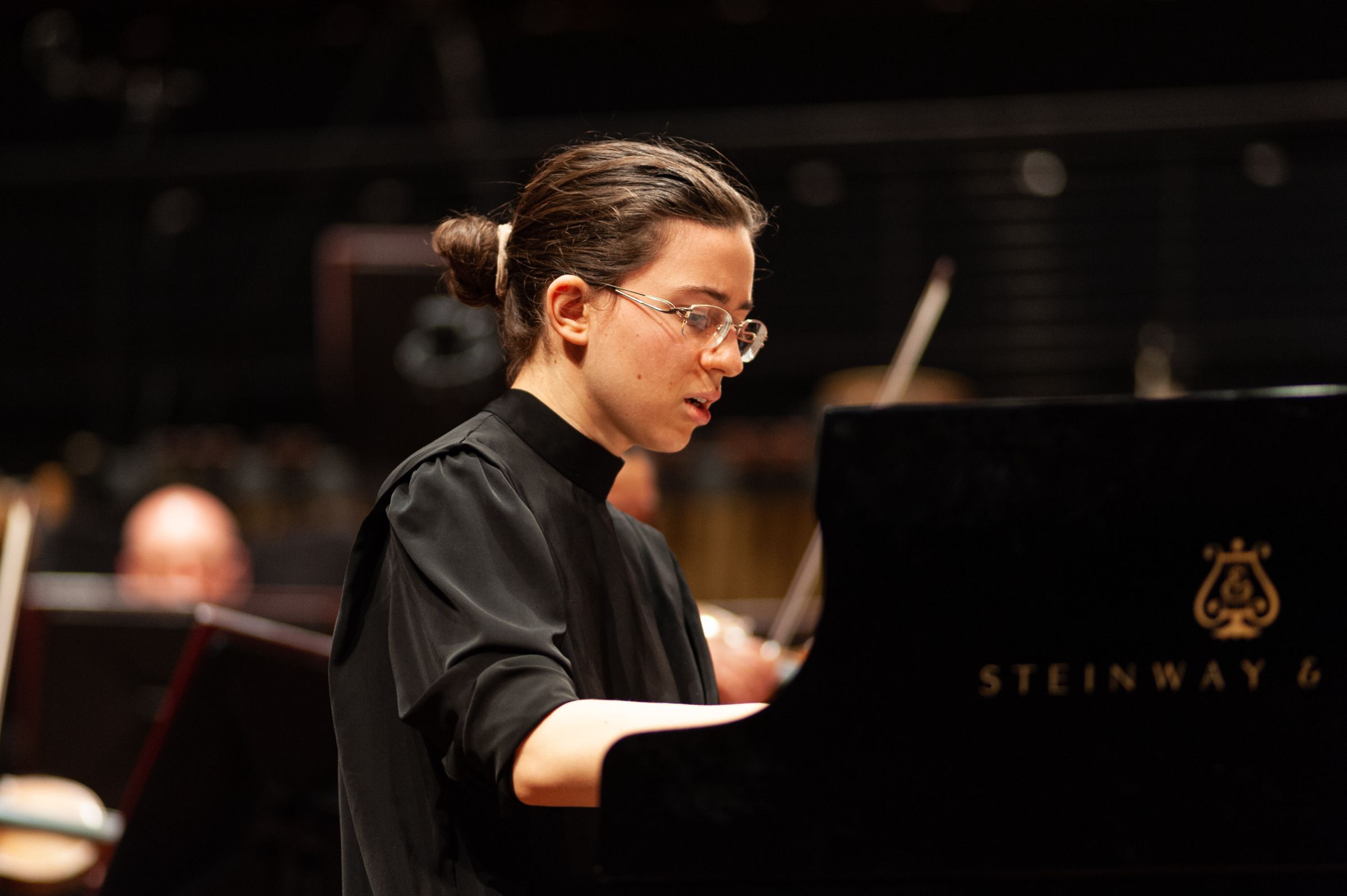 Marie-Ange Nguci rehearses with the Bournemouth Symphony Orchestra © Bournemouth Symphony Orchestra