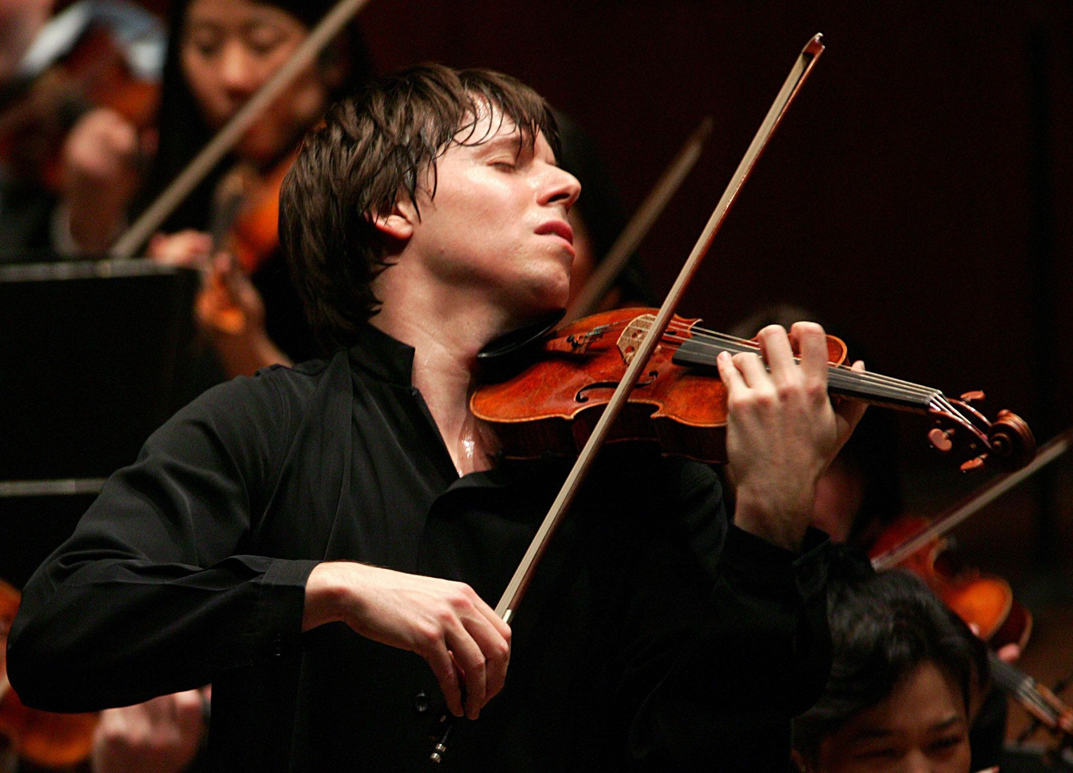 Joshua Bell &copy; Chris Lee