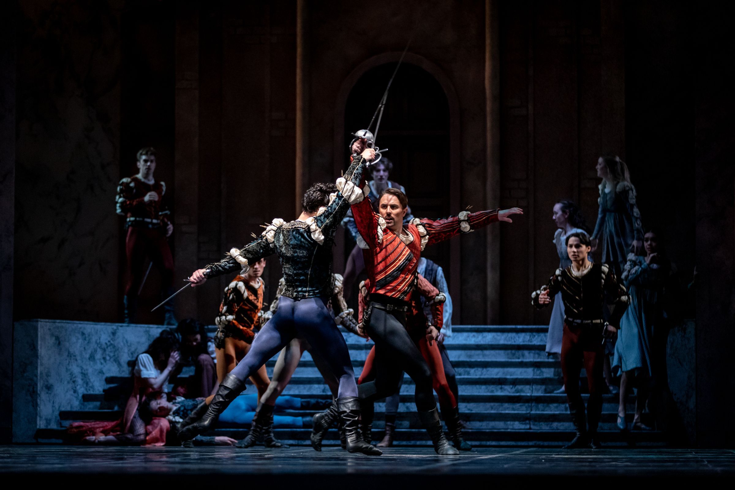 San Francisco Ballet in Helgi Tomasson's <i>Romeo &amp; Juliet</i> &copy; Lindsay Thomas
