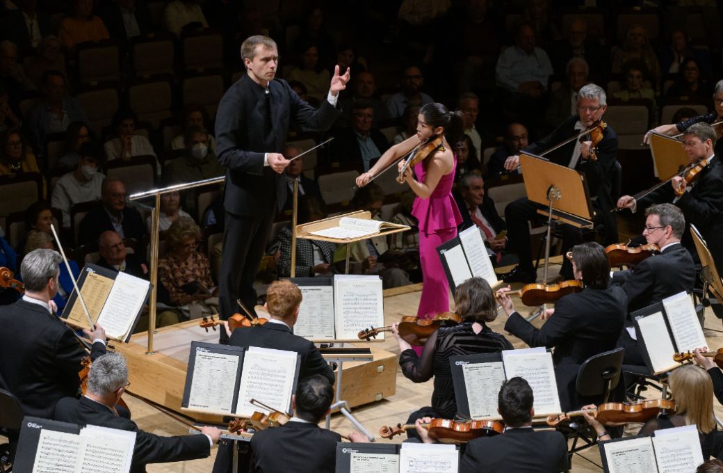 Vasily Petrenko y Esther Yoo &copy; Rafa Mart&iacute;n | Iberm&uacute;sica