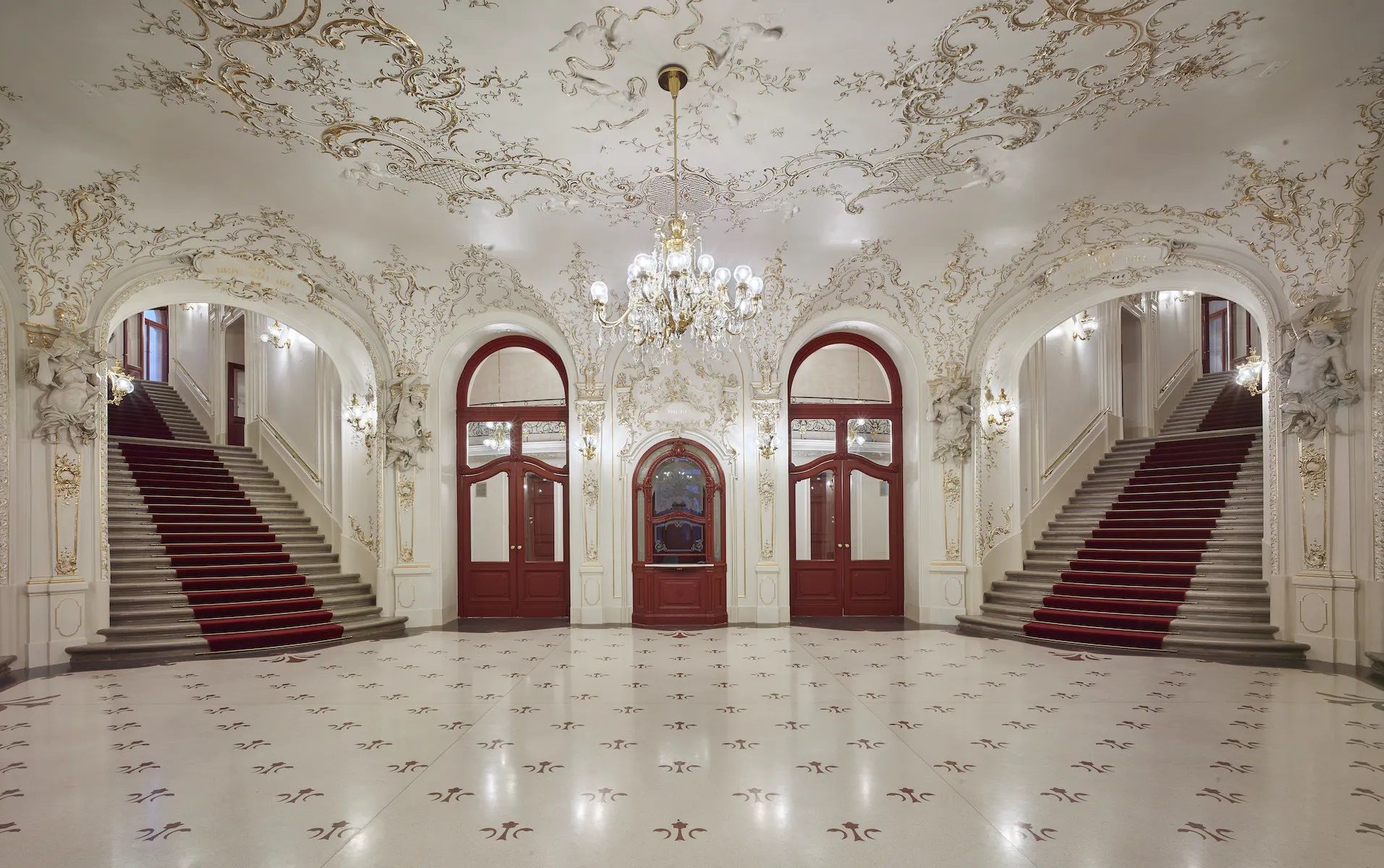 Foyer of Prague State Opera