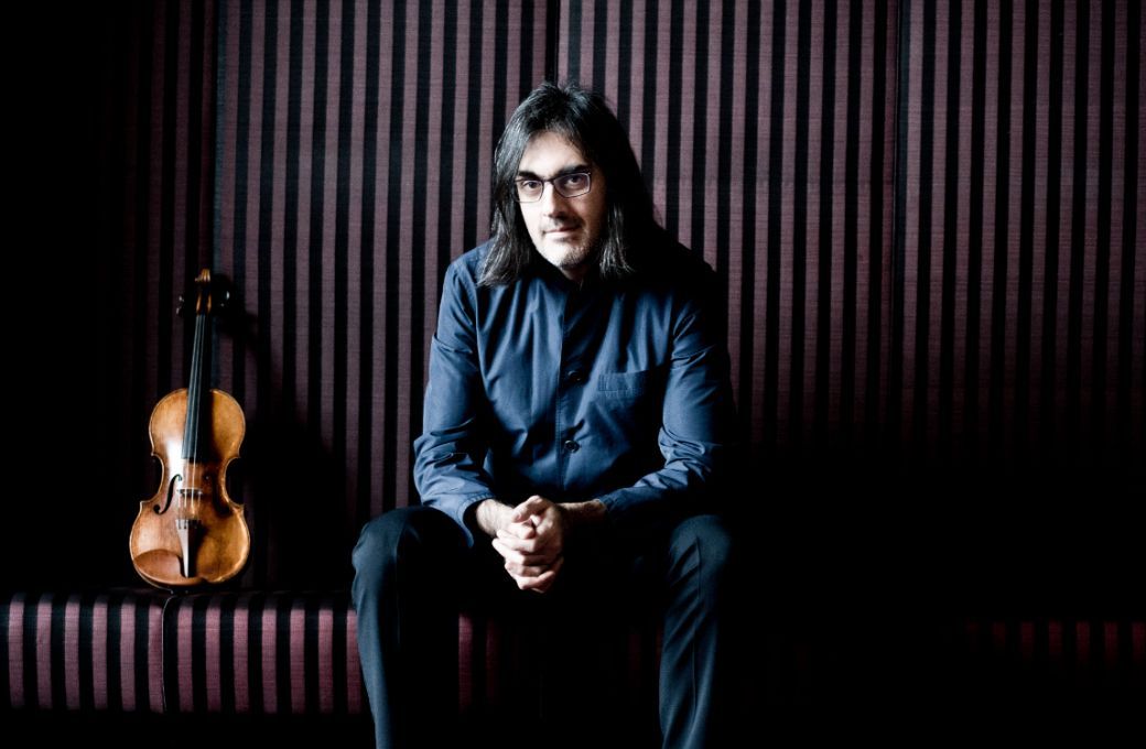 El violinista y director Leonidas Kavakos © Marco Borggreve