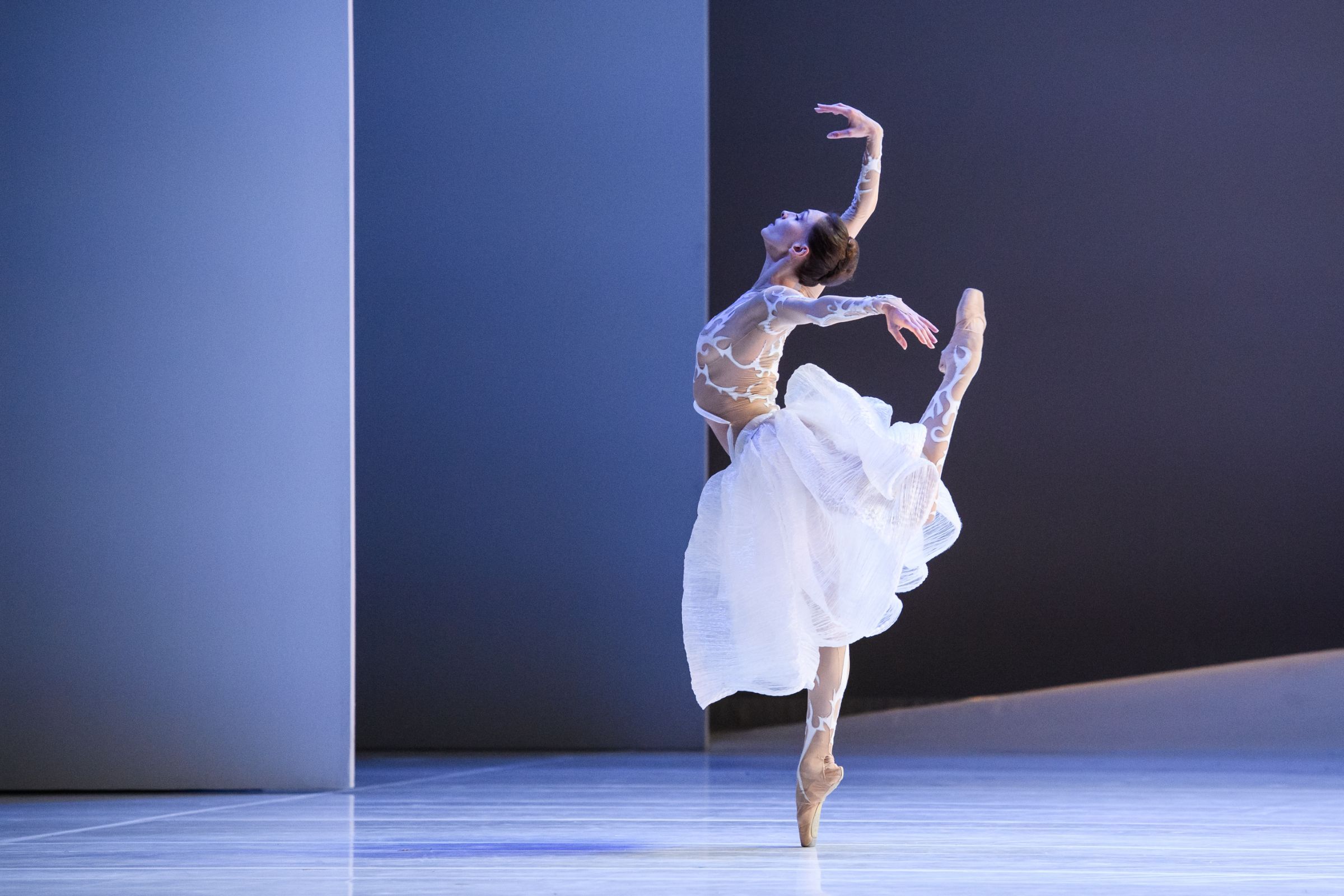 Olga Smirnova as La Belle in Jean-Christophe Maillot's <i>La Belle</i> &copy; Alice Blangero