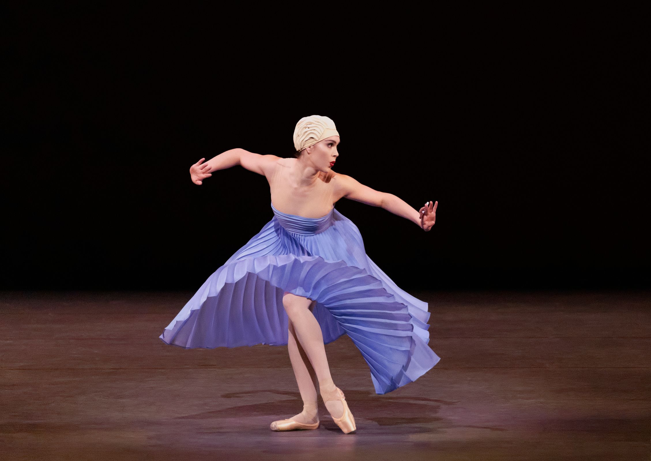 Mira Nadon in Alexei Ratmansky's <i>Namouna, A Grand Divertissement</i> © Erin Baiano