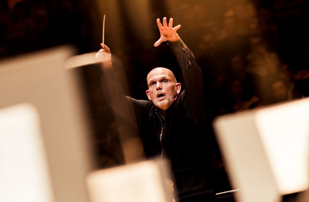 Jaap van Zweden dirige le <i>Requiem</i> de Verdi à la Philharmonie &copy; Mathias Benguigui / Pasco and Co